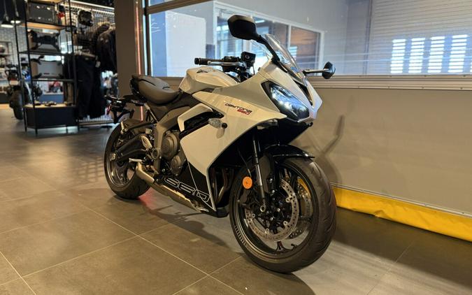 2025 Triumph Daytona 660