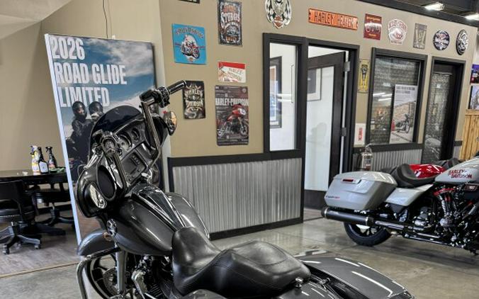 2017 Harley-Davidson Street Glide