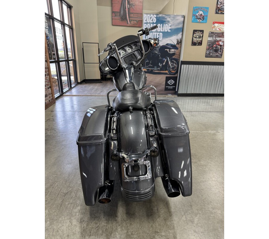 2017 Harley-Davidson Street Glide
