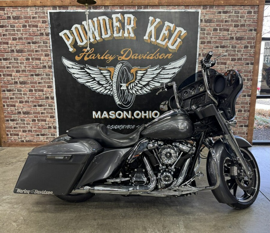 2017 Harley-Davidson Street Glide