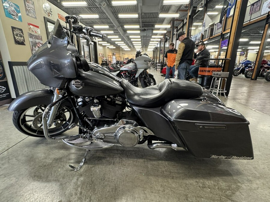 2017 Harley-Davidson Street Glide