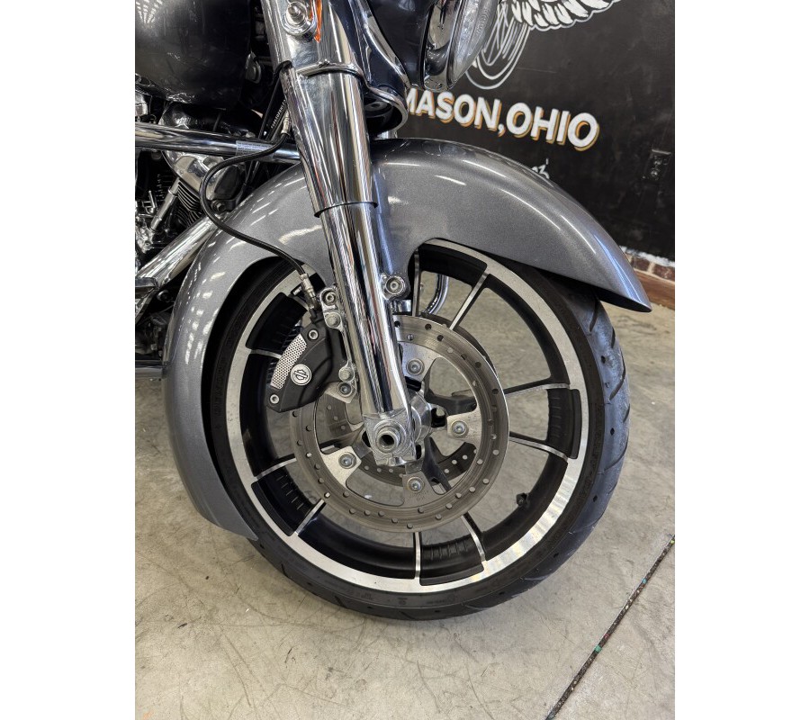 2017 Harley-Davidson Street Glide