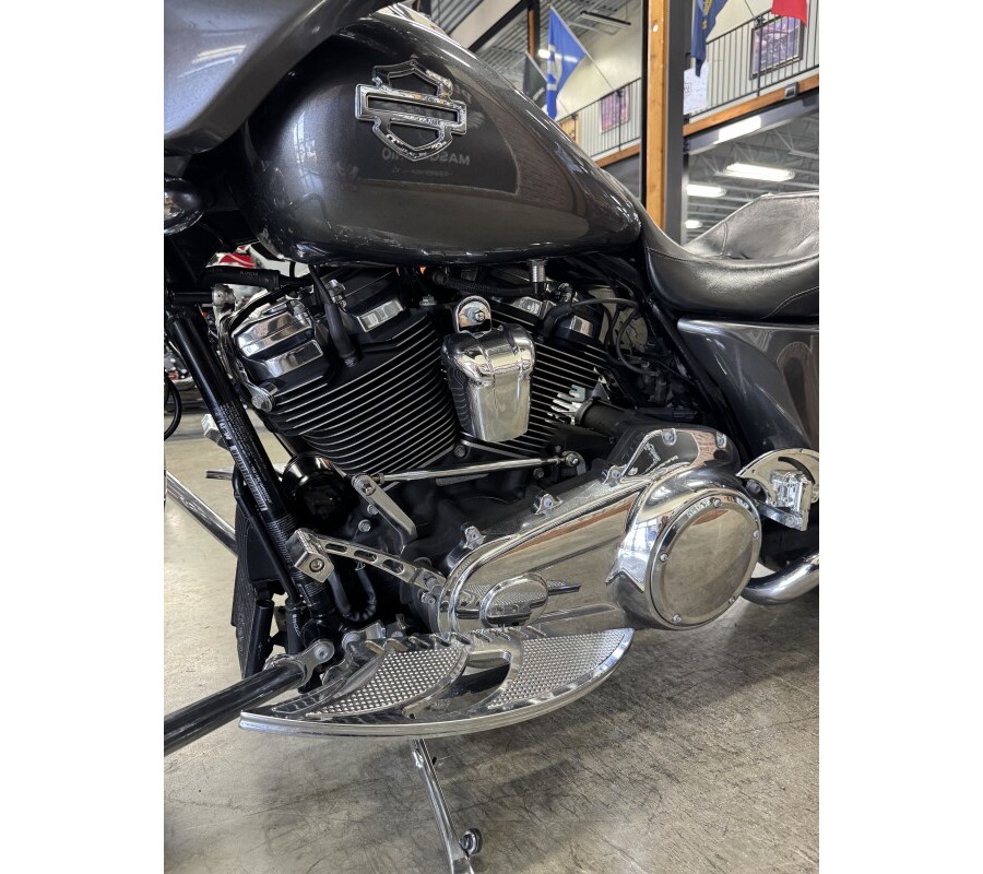 2017 Harley-Davidson Street Glide