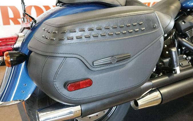 2022 Harley-Davidson Softail Heritage Classic 114 Cruiser FLHCS