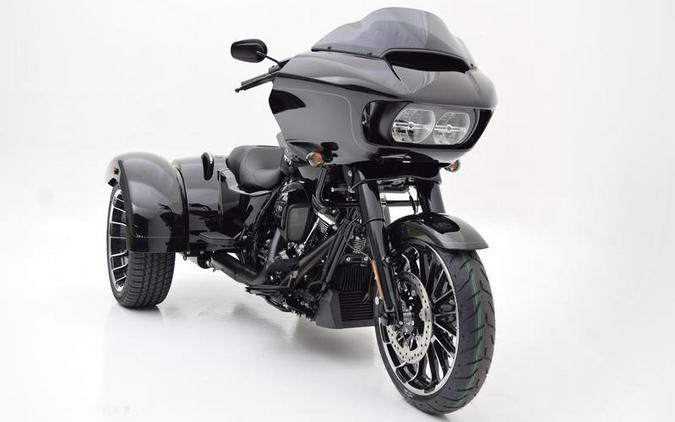 2024 Harley-Davidson® FLTRT - Road Glide® 3