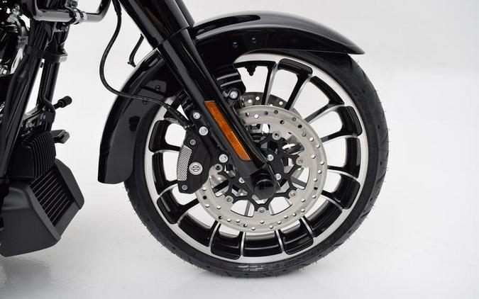 2024 Harley-Davidson® FLTRT - Road Glide® 3