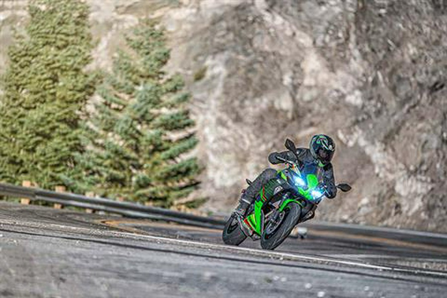 2023 Kawasaki Ninja 650 KRT Edition