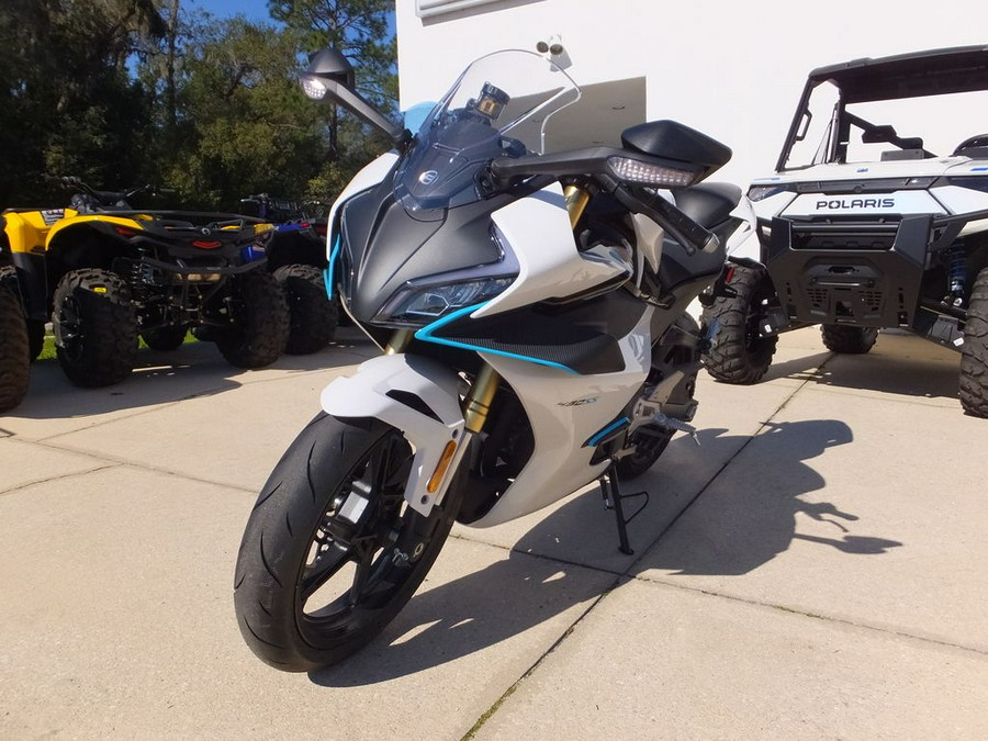 2024 CFMOTO SS 300