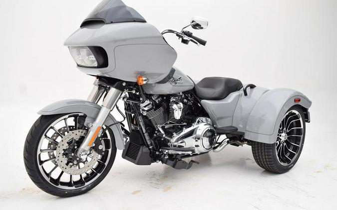 2024 Harley-Davidson® FLTRT - Road Glide® 3