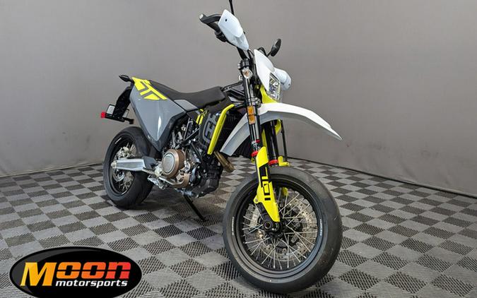 2024 Husqvarna 701 Supermoto