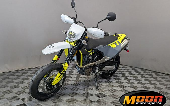 2024 Husqvarna 701 Supermoto