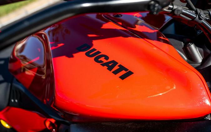 2026 Ducati Diavel V4