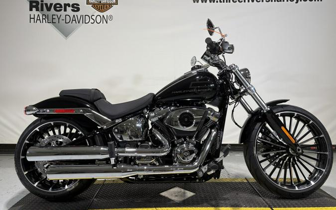 2026 Harley-Davidson® Breakout® Vivid Black