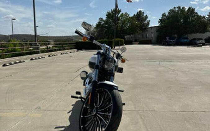 2024 Harley-Davidson® Breakout 117 N/A