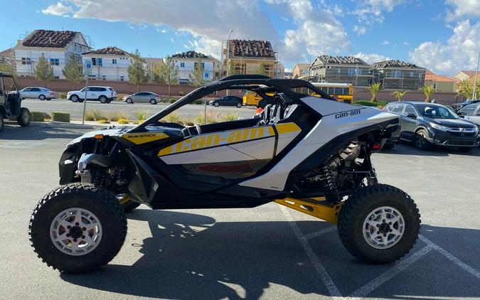 2024 Can-Am Maverick R 999T DCT