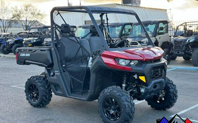 2024 Can-Am Defender DPS HD10