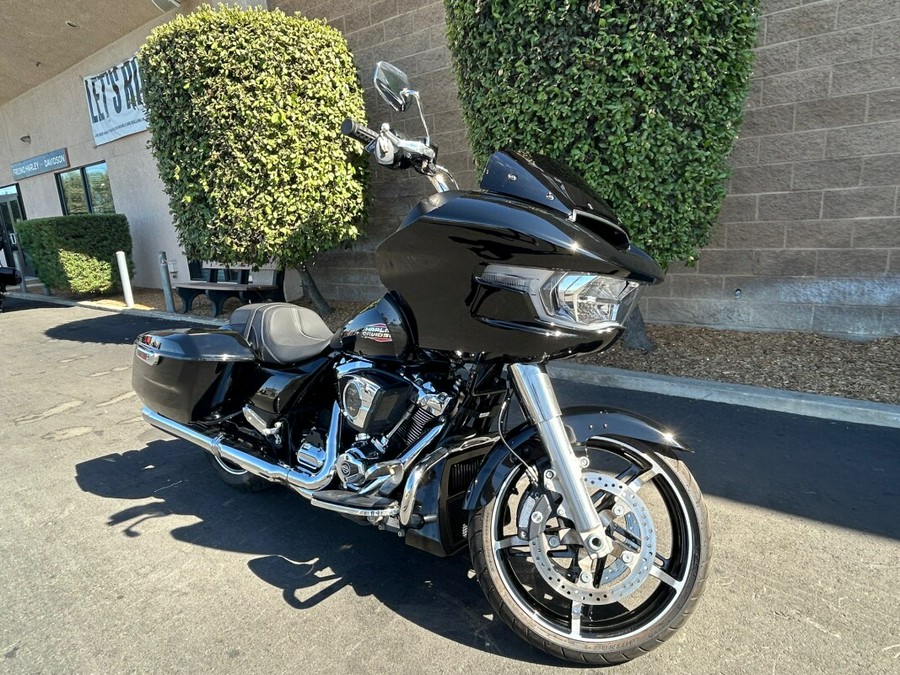FLTRX 2024 Road Glide®