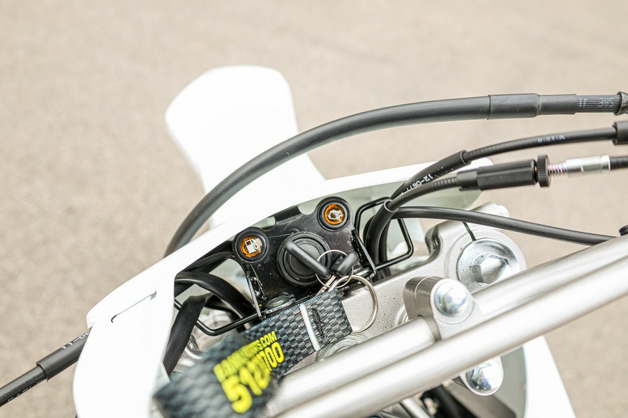 2026 KAWASAKI KLX230R