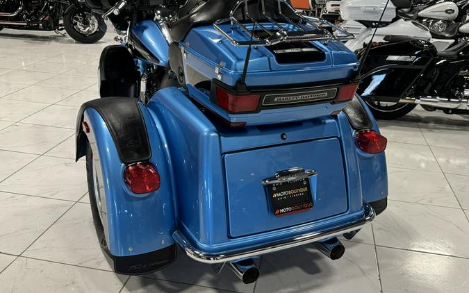 2011 HARLEY DAVIDSON TRI GLIDE