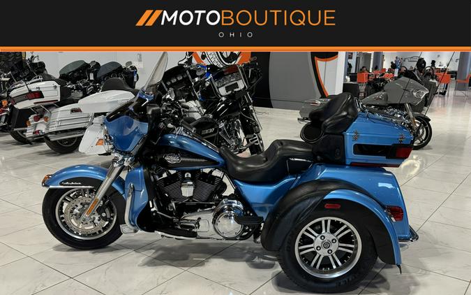 2011 HARLEY DAVIDSON TRI GLIDE