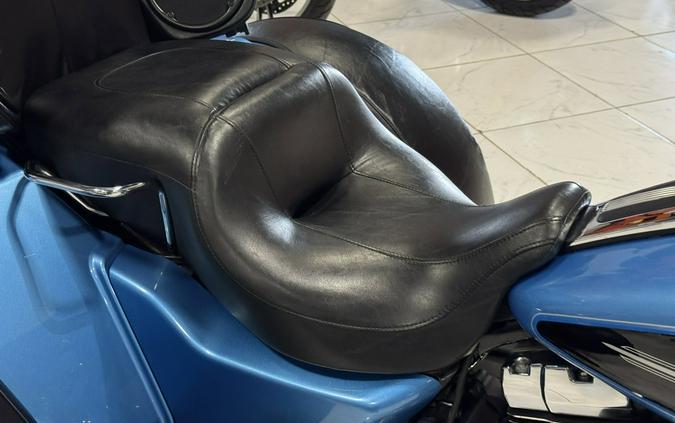 2011 HARLEY DAVIDSON TRI GLIDE