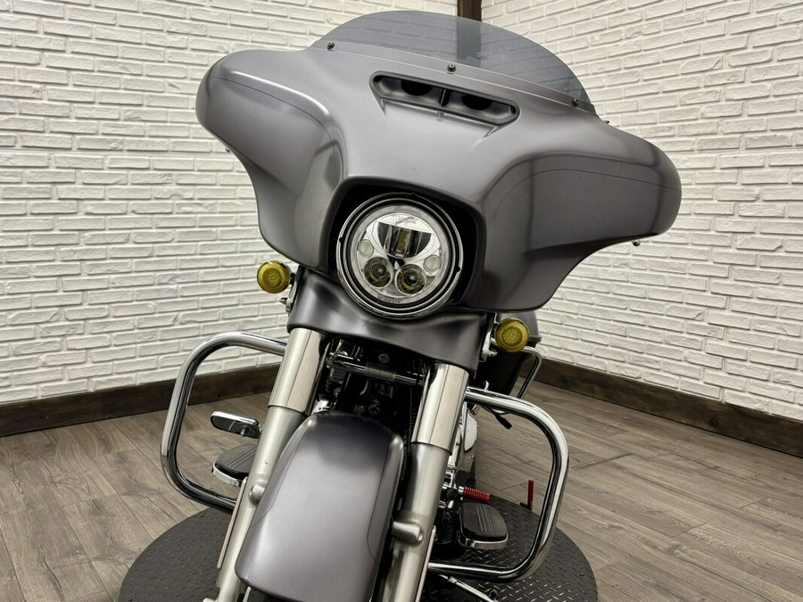 2016 Harley-Davidson® Street Glide® Special