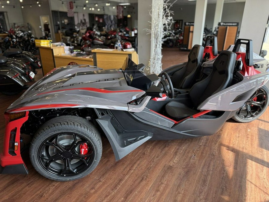 2026 Polaris Slingshot R AutoDrive Radiant Gray with Indy Red Pearl
