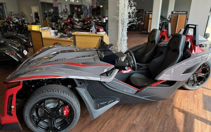 2026 Polaris Slingshot R AutoDrive Radiant Gray with Indy Red Pearl