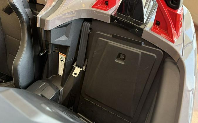 2026 Polaris Slingshot R AutoDrive Radiant Gray with Indy Red Pearl