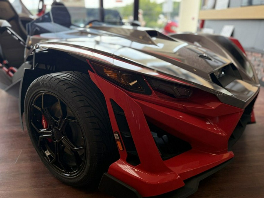 2026 Polaris Slingshot R AutoDrive Radiant Gray with Indy Red Pearl