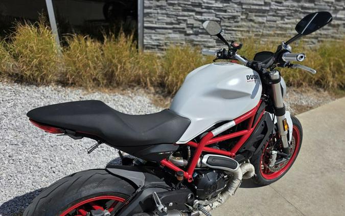 2017 Ducati Monster 797 Star White Silk
