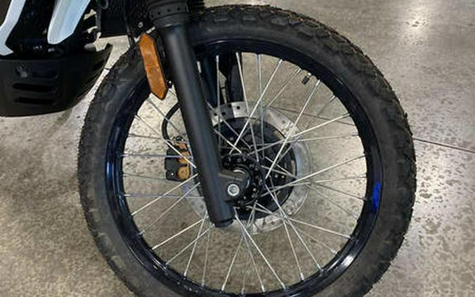 2025 Kawasaki KLR®650 Pearl Crystal White/Metallic Carbon Gray ABS