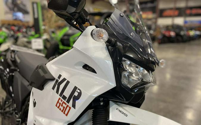 2025 Kawasaki KLR 650 Pearl Crystal WhiteMetallic Carbon Gray A