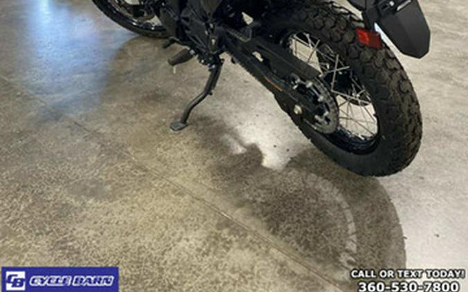 2025 Kawasaki KLR 650 Pearl Crystal WhiteMetallic Carbon Gray A