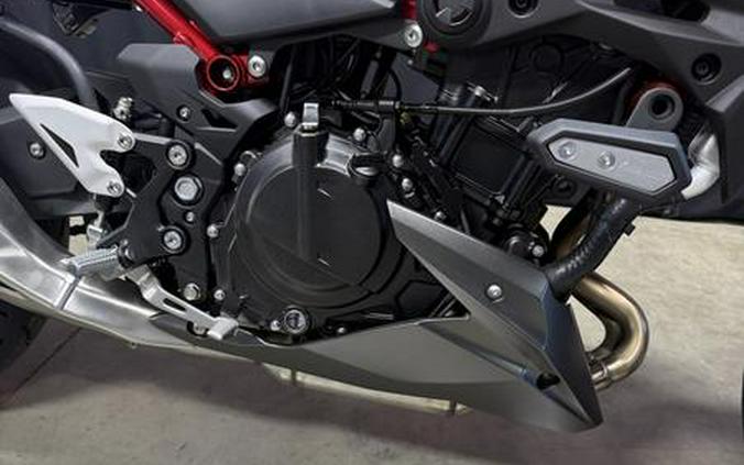 2025 Kawasaki Z500 SE ABS