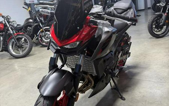 2025 Kawasaki Z500 SE ABS