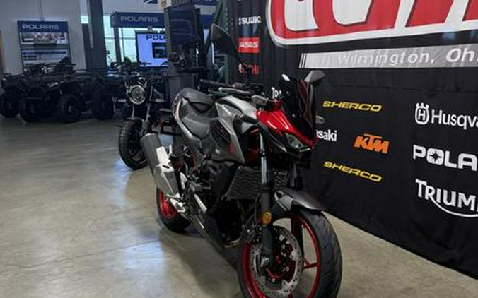 2025 Kawasaki Z500 SE ABS