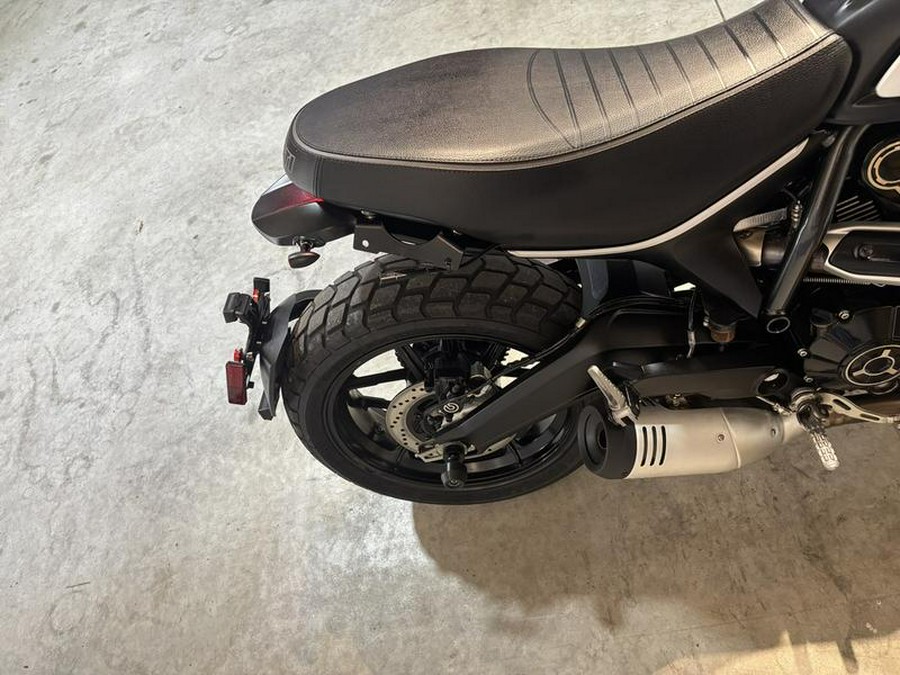 2021 Ducati Scrambler Icon Dark
