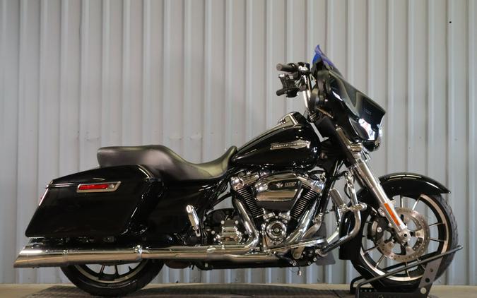 2022 Harley-Davidson Street Glide FLHX