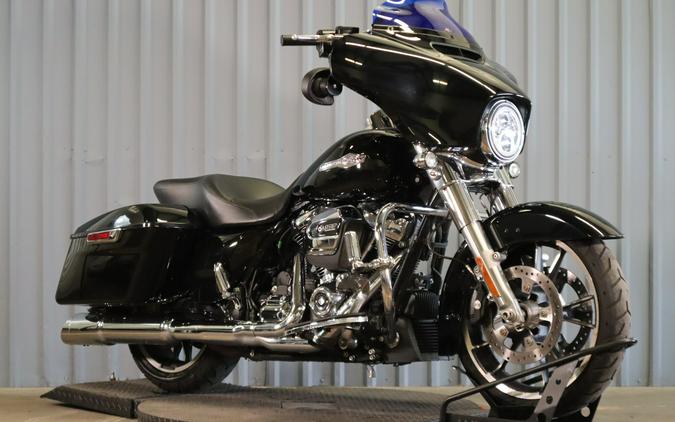 2022 Harley-Davidson Street Glide FLHX