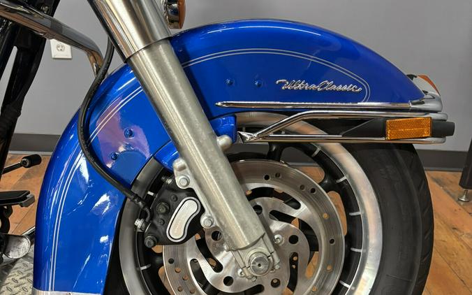 2007 Harley-Davidson® Electra Glide® Ultra Classic® PAC BLUE PRL W/PINSTRIPE