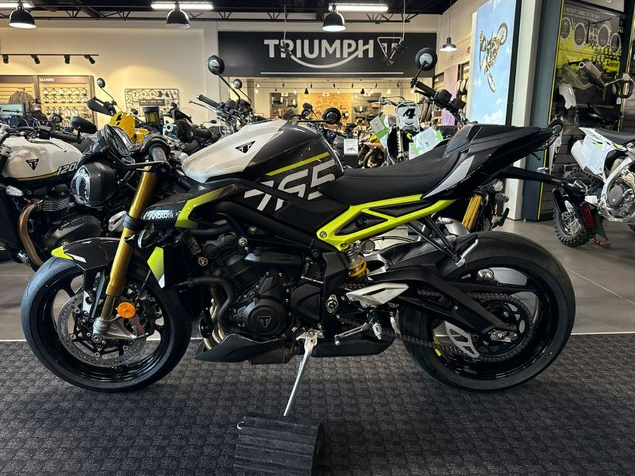 2026 Triumph Street Triple 765 Moto2