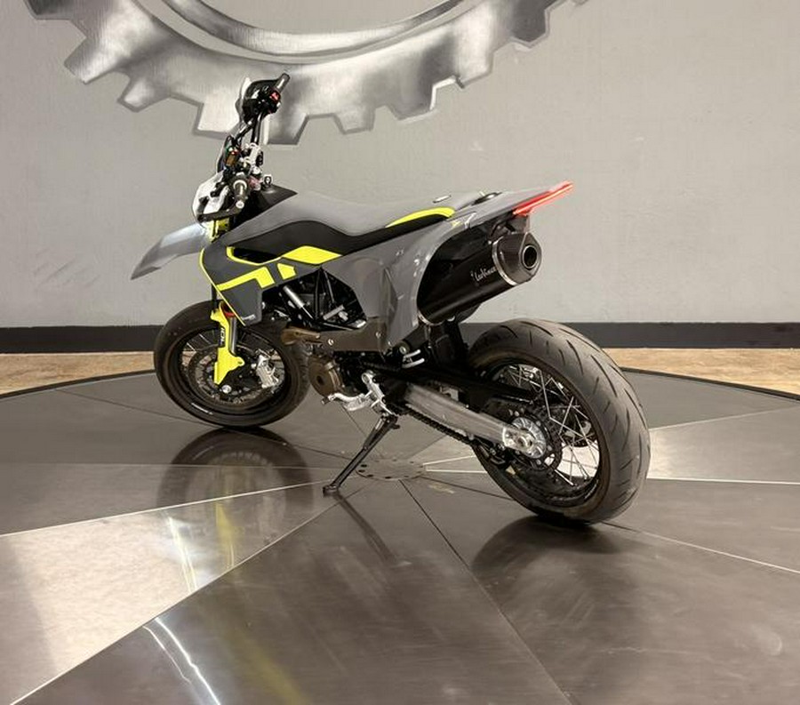 2021 Husqvarna® 701 Supermoto