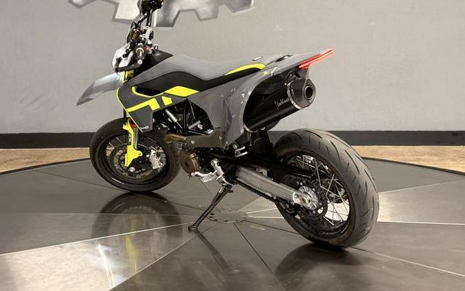 2021 Husqvarna® 701 Supermoto