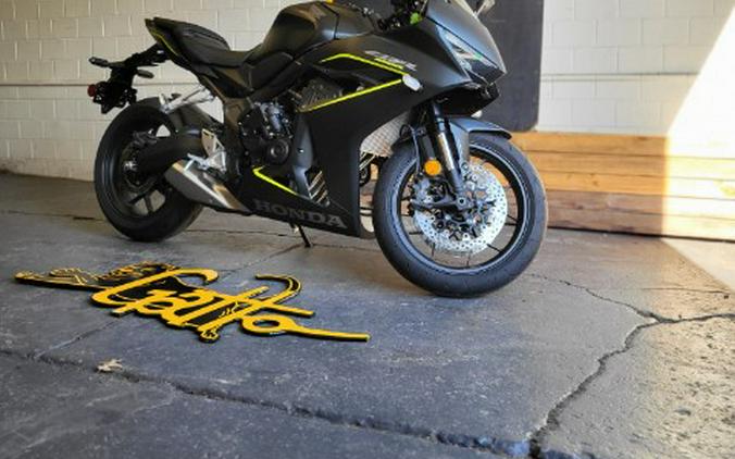 2026 Honda CBR650R E-Clutch