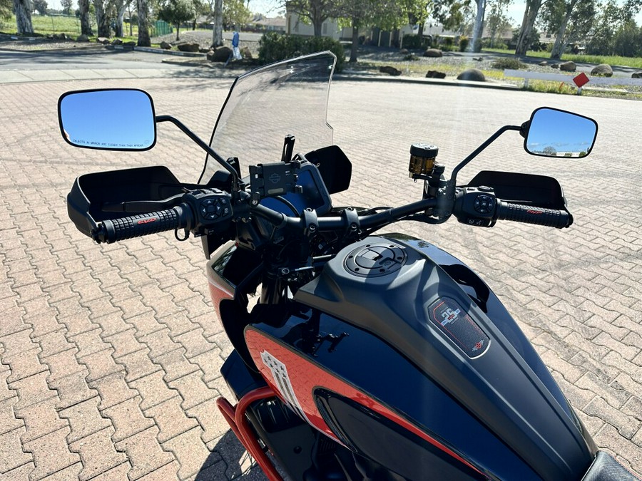 RA1250SE 2024 CVO™ Pan America®