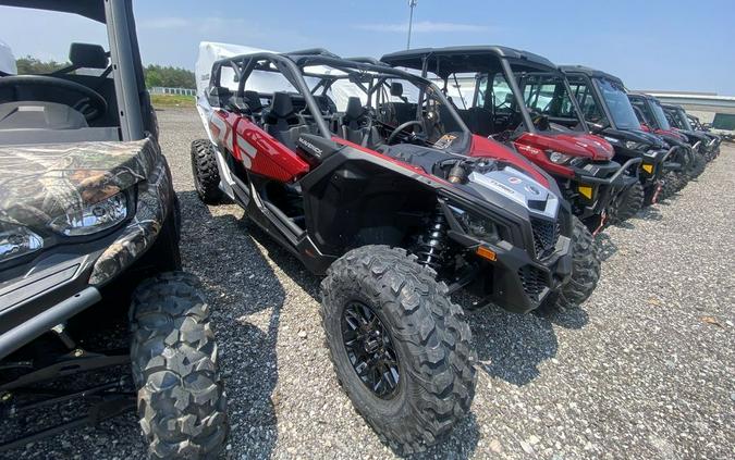 2024 Can-Am® Maverick X3 MAX DS Turbo Fiery Red & Hyper Silver