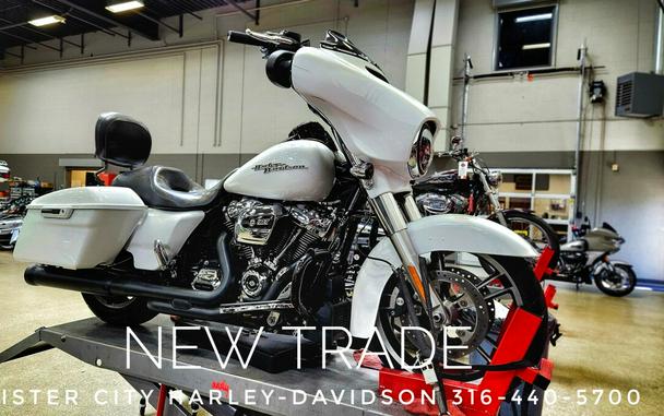 USED 2017 Harley-Davidson Street Glide Special, FLHXS