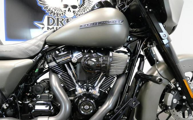 2019 Harley-Davidson® FLHXS - Street Glide® Special