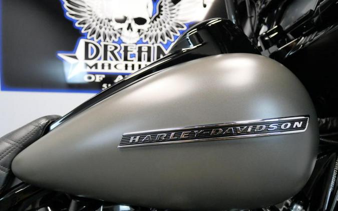 2019 Harley-Davidson® FLHXS - Street Glide® Special